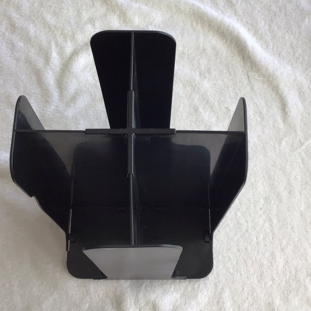 Mind Reader Cup and Lid Carousel